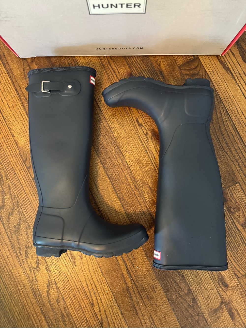 Hunter- Original Tall Rain Boots - Size 8 - Navy - Picture 5 of 9